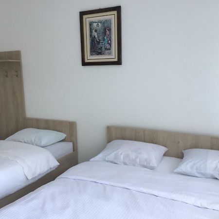 Pansion Asim Bed and Breakfast Jablanica Eksteriør billede