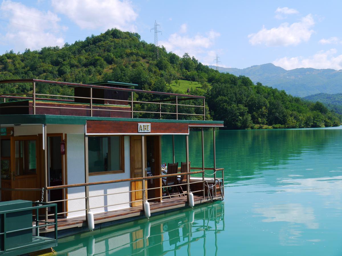 Pansion Asim Bed and Breakfast Jablanica Eksteriør billede