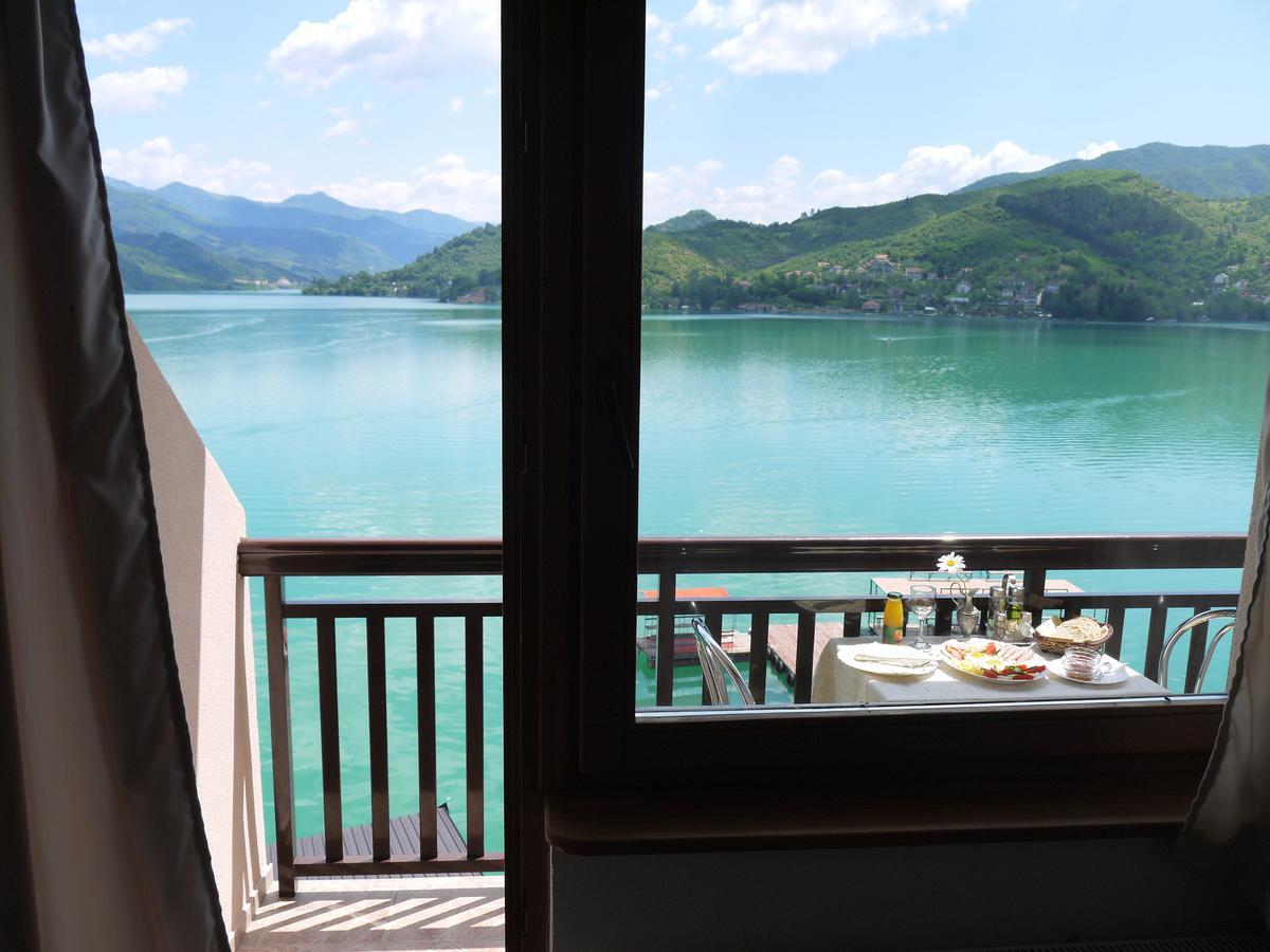 Pansion Asim Bed and Breakfast Jablanica Eksteriør billede