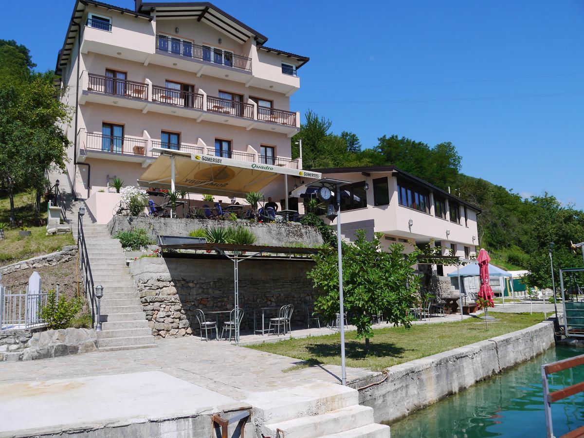Pansion Asim Bed and Breakfast Jablanica Eksteriør billede