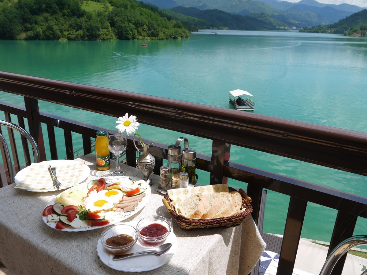 Pansion Asim Bed and Breakfast Jablanica Eksteriør billede
