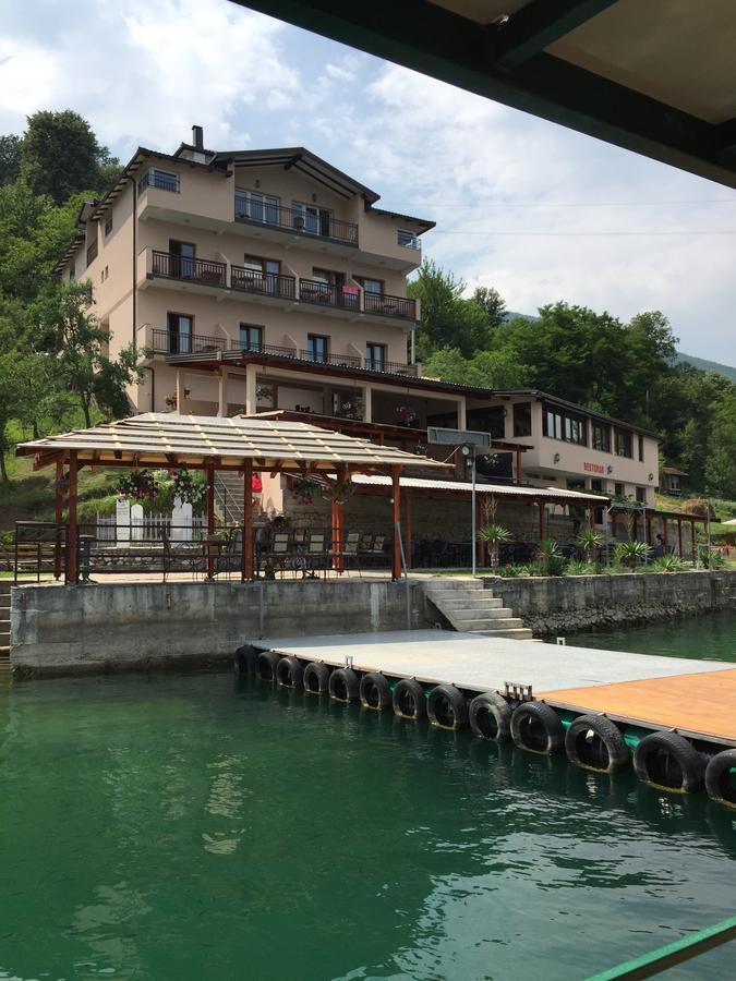 Pansion Asim Bed and Breakfast Jablanica Eksteriør billede